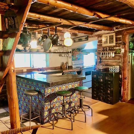 Chalet En Bois Rond Mauricie Saint-Alexis-des-Monts Eksteriør billede