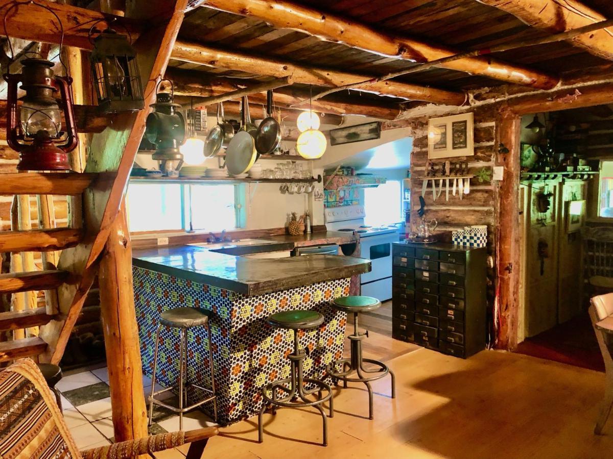 Chalet En Bois Rond Mauricie Saint-Alexis-des-Monts Eksteriør billede
